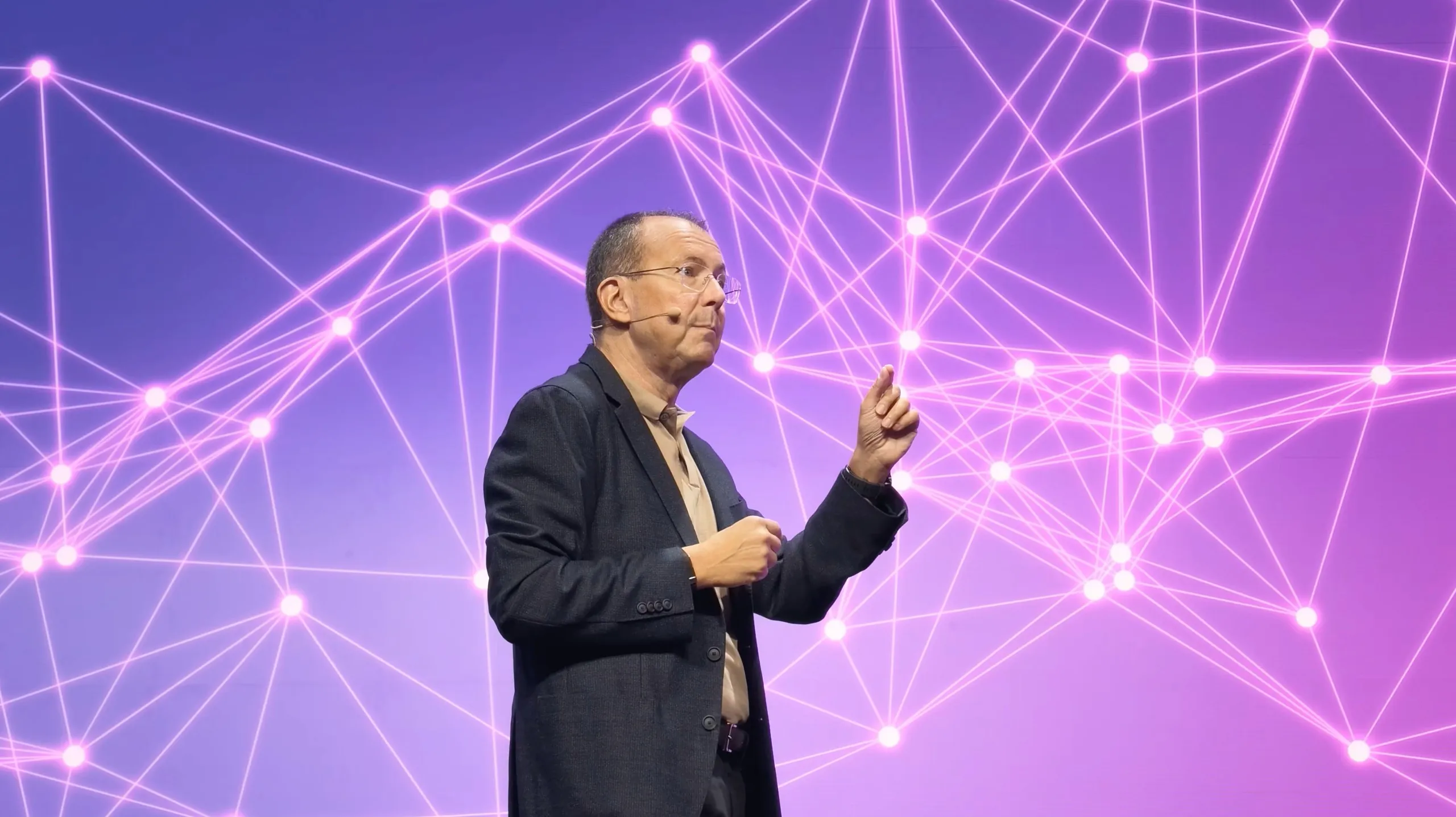 Lenovo Pressekonferenz IFA 2026 – Visuals, die Speaker tragen
